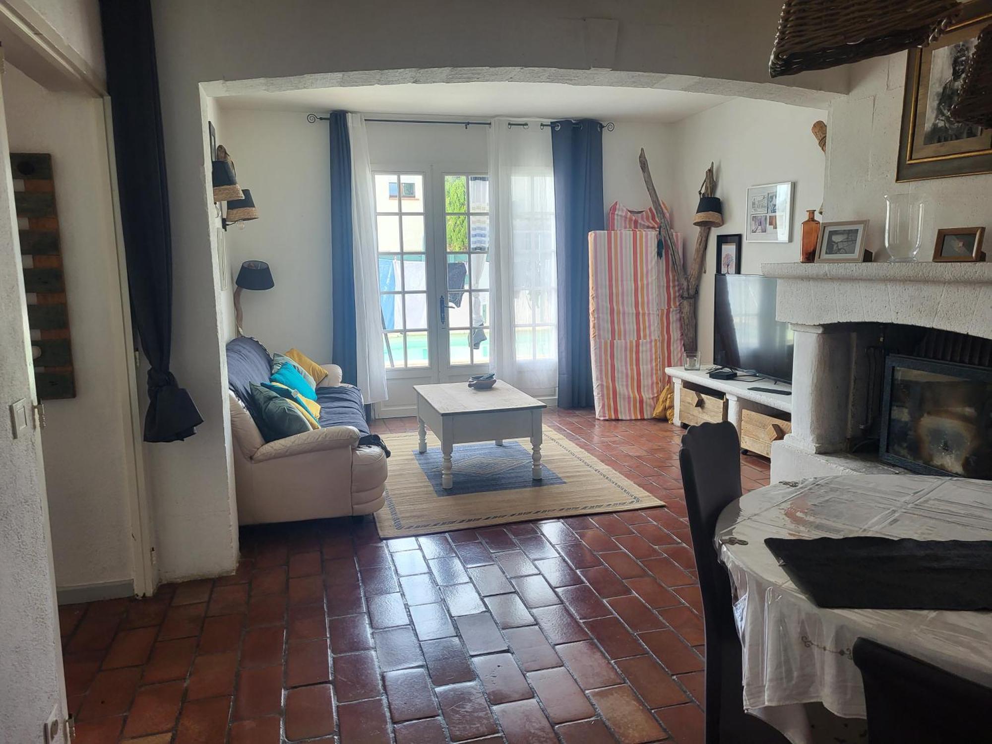 Maison Au Calme Sur Arles Villa Exterior foto